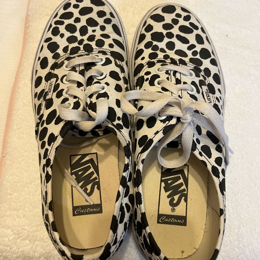 Vans Customs Dalmation print sneakers Size 6.5